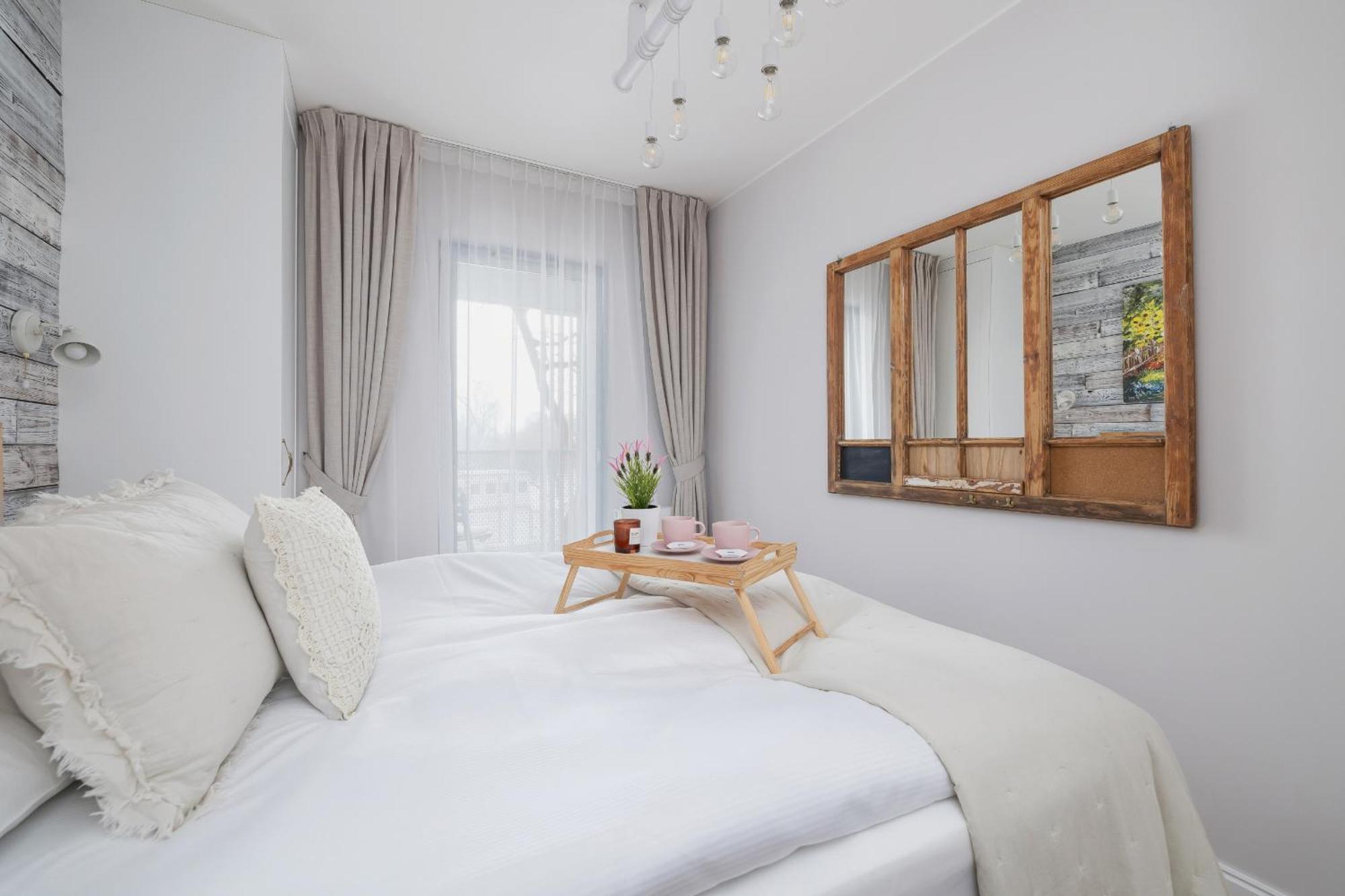Prandoty Beautiful Apartment With Balcony Cracow By Renters Prestige Krakow Ngoại thất bức ảnh